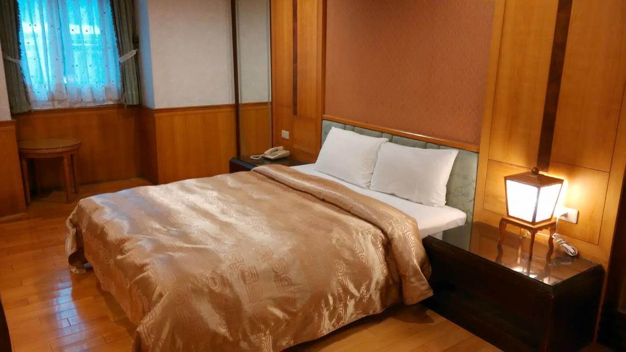夏都大飯店之分店 Renai Luaran gambar